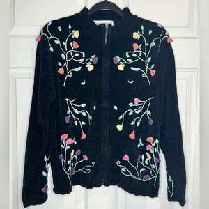 VTG Victoria Harbour Black sweater with Floral Embroidery - Size Large